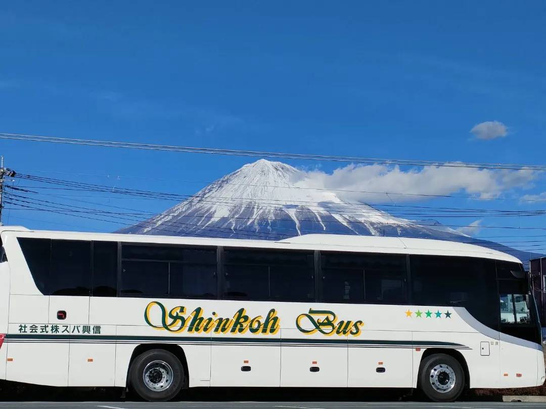 富士山を見守る運転手としての新しいスタートを切りませんか?